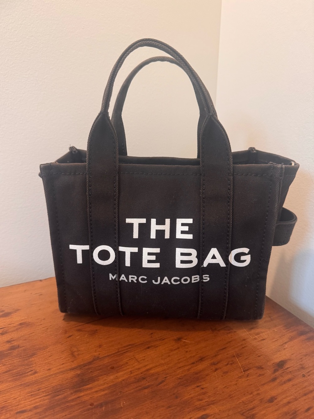 Marc Jacobs The Tote Bag - small